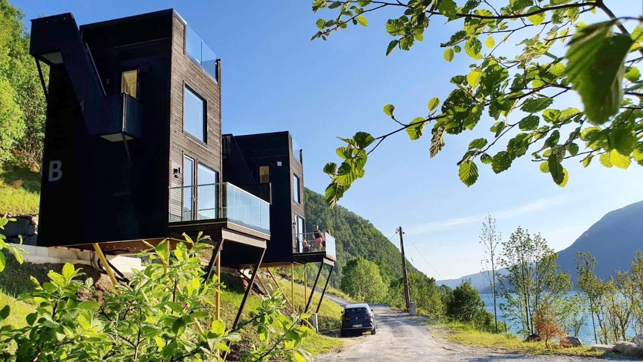 Mikrohyttene I Akrafjorden Etnesjoen エクステリア 写真