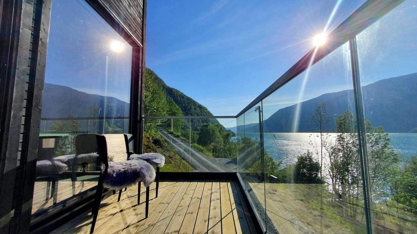 Mikrohyttene I Akrafjorden Etnesjoen 部屋 写真